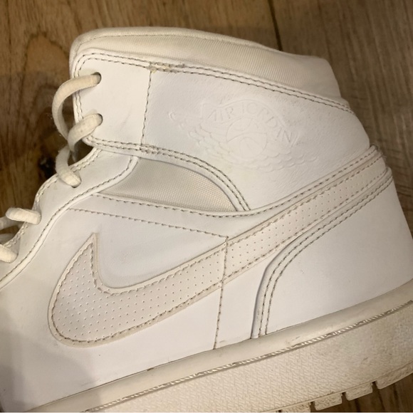 Nike Jordan 1 Retro Mid White size 11 - Picture 3 of 8